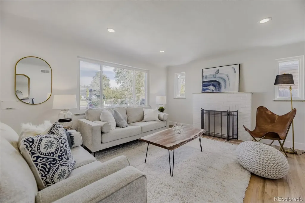 2631 Kearney Street Denver CO 80207