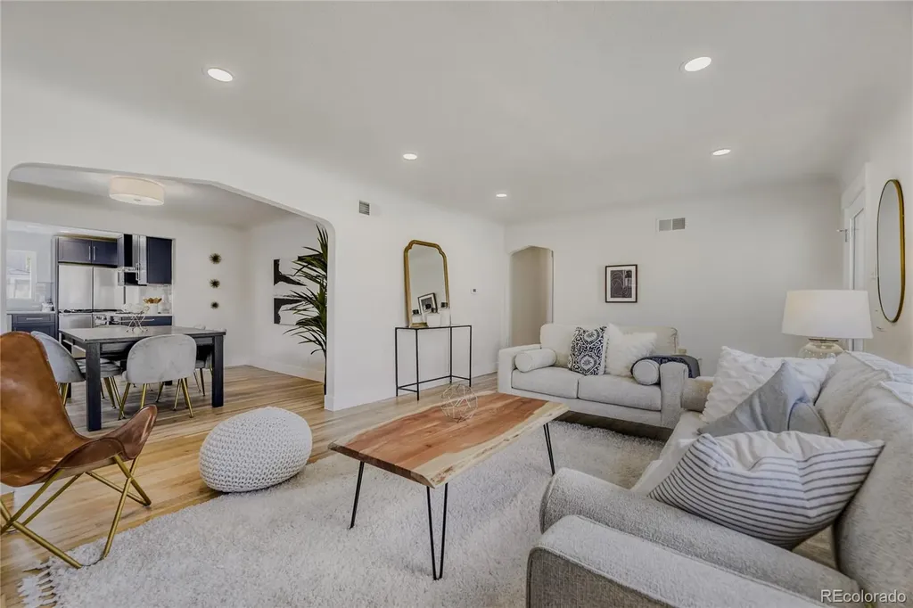2631 Kearney Street Denver CO 80207