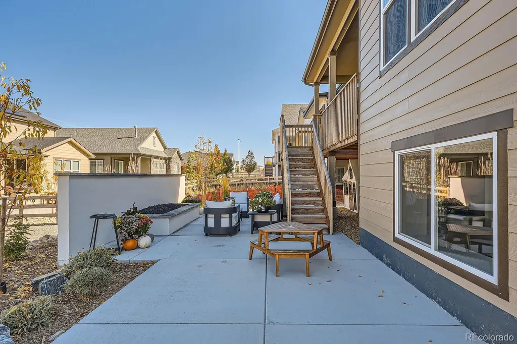 8137 Ralston Creek Avenue Littleton CO 80125