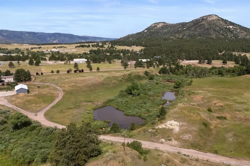 10661 Spruce Mountain Road Larkspur CO 80118