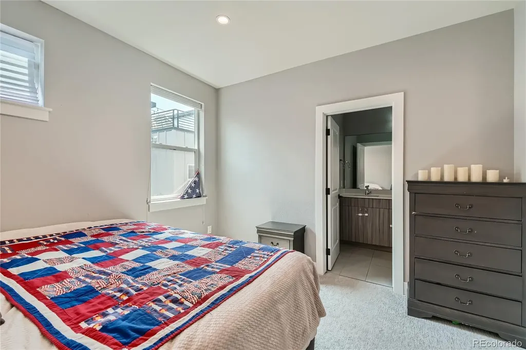 1284 Stuart Street Denver CO 80204