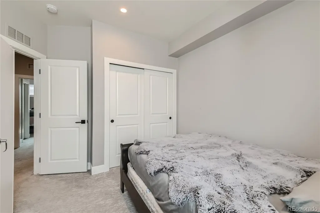 1284 Stuart Street Denver CO 80204