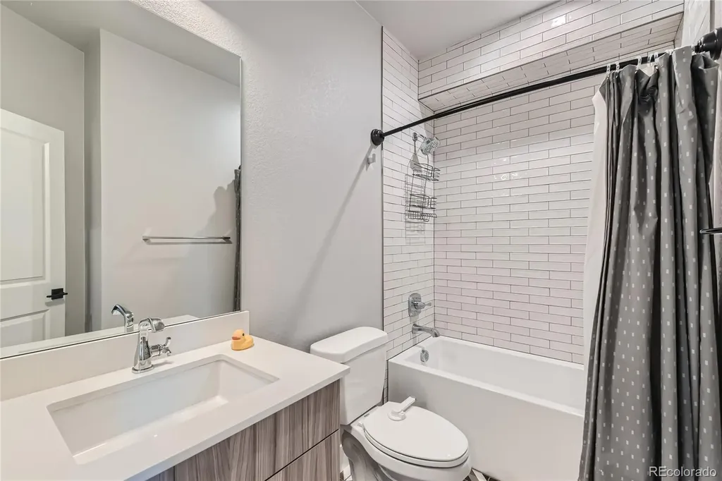 1284 Stuart Street Denver CO 80204
