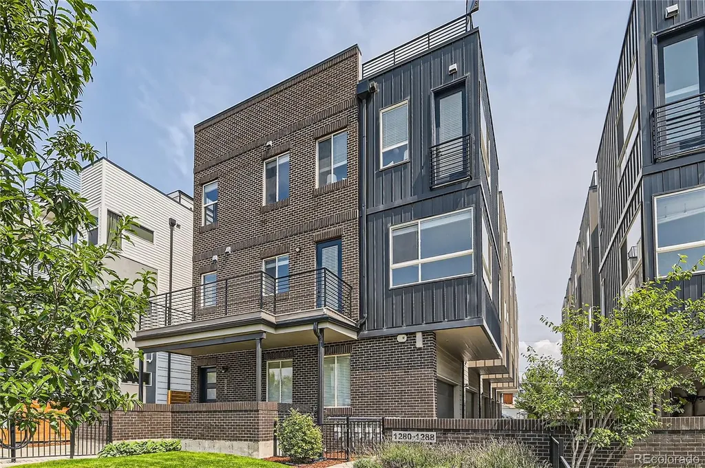 1284 Stuart Street Denver CO 80204