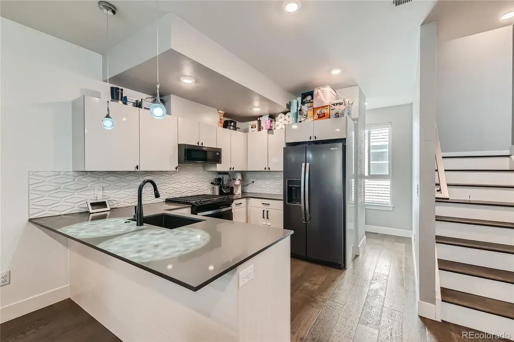 1284 Stuart Street Denver CO 80204