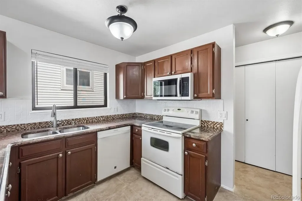 18956 E Mercer Drive Aurora CO 80013
