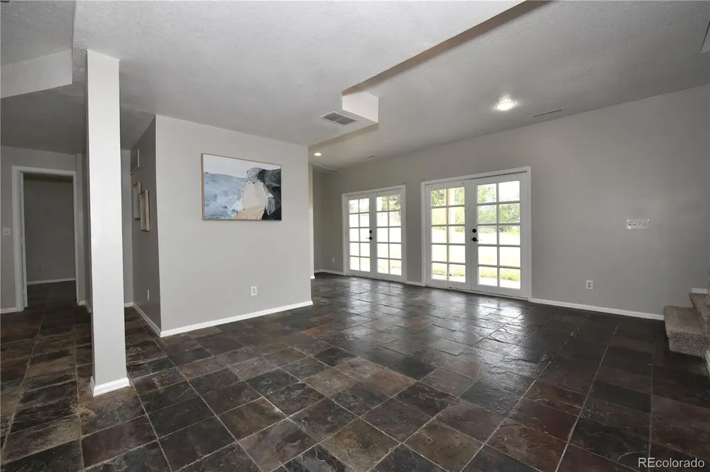 1275 Berglind Road Colorado Springs CO 80920