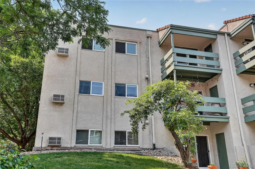 7740 W 35th Avenue Wheat Ridge CO 80033