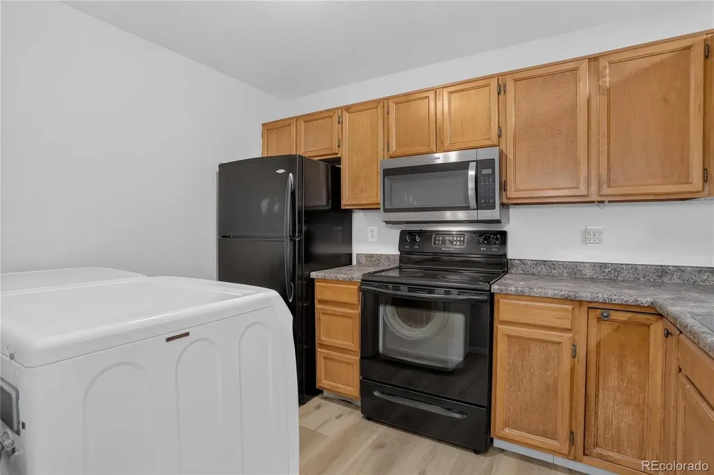 7740 W 35th Avenue Wheat Ridge CO 80033