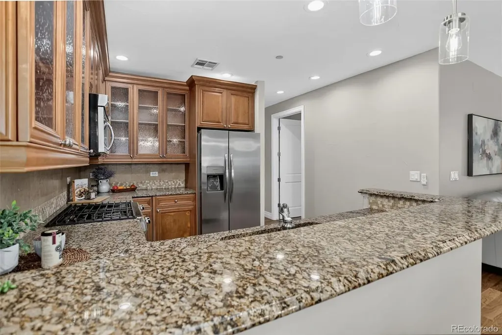 150 S Madison Street Denver CO 80209