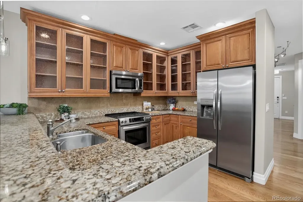 150 S Madison Street Denver CO 80209