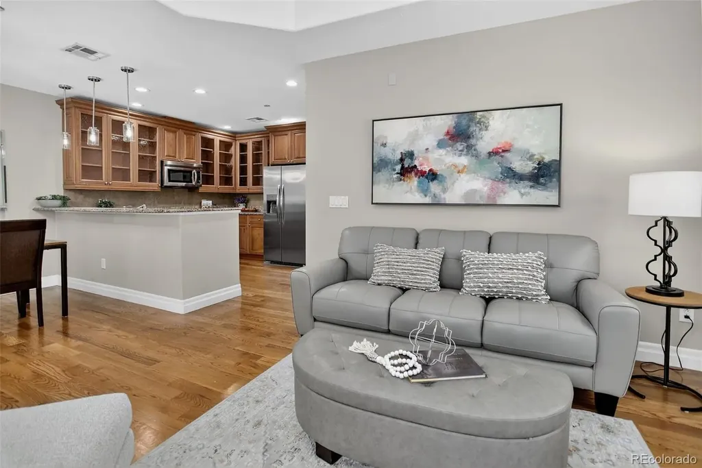 150 S Madison Street Denver CO 80209