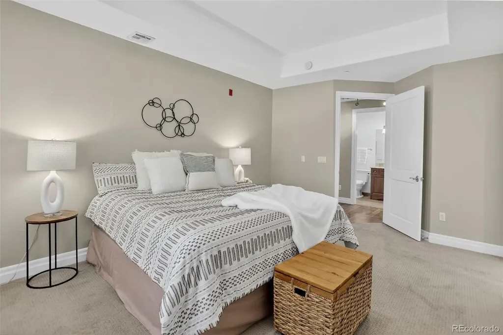 150 S Madison Street Denver CO 80209