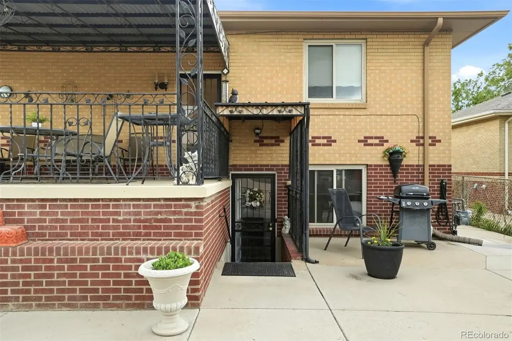 2940 W 42nd Avenue Denver CO 80211