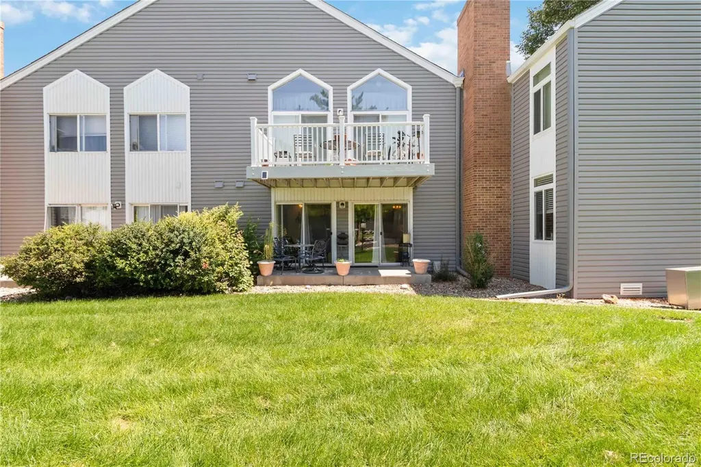3319 S Monaco Street Denver CO 80222