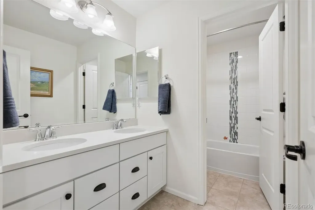 2118 S Teller Court Lakewood CO 80227
