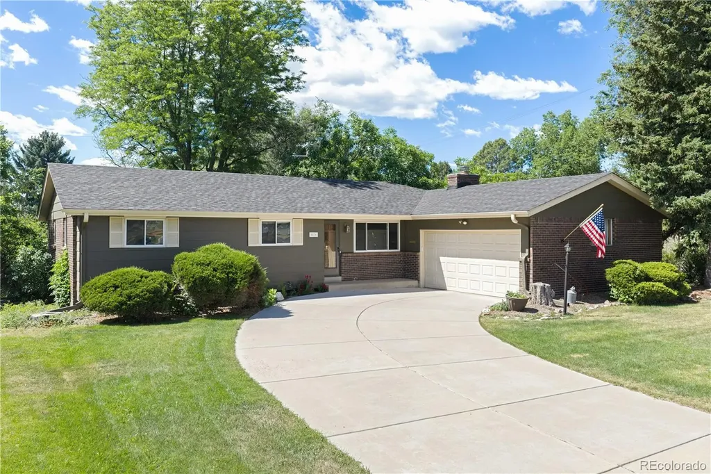 5876 W Canyon Avenue Littleton CO 80128