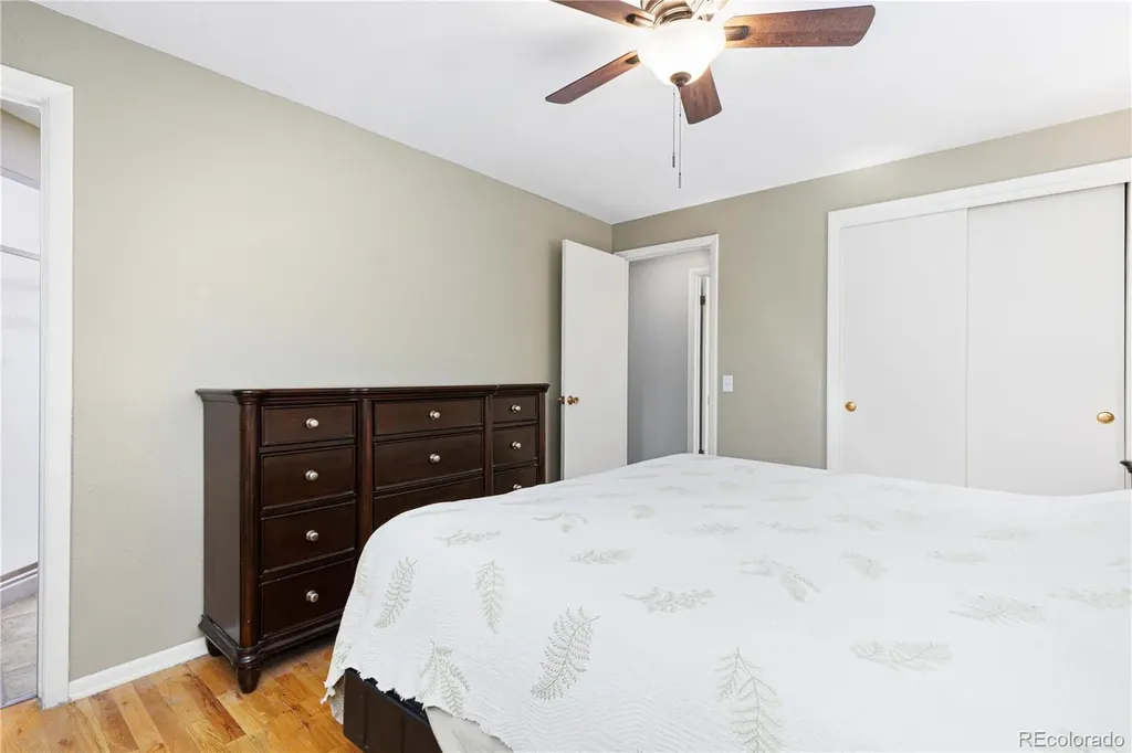 5876 W Canyon Avenue Littleton CO 80128