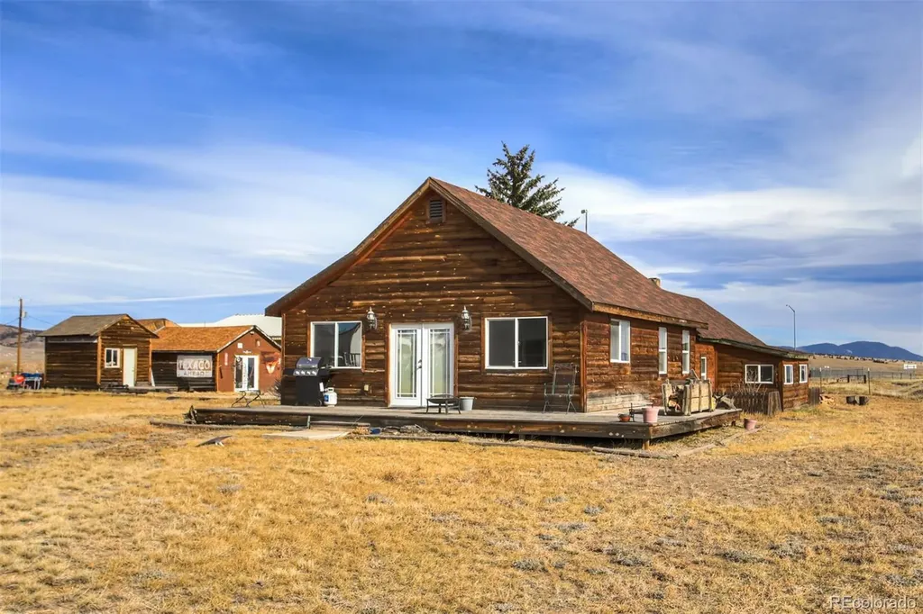 73 Mid Land Avenue Hartsel CO 80449