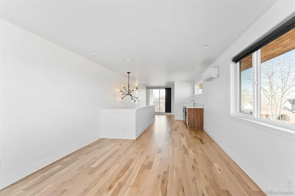 2567 S Acoma Street Denver CO 80223
