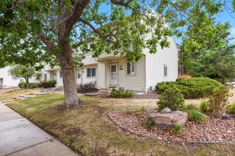 4290 S Mobile Circle Aurora CO 80013