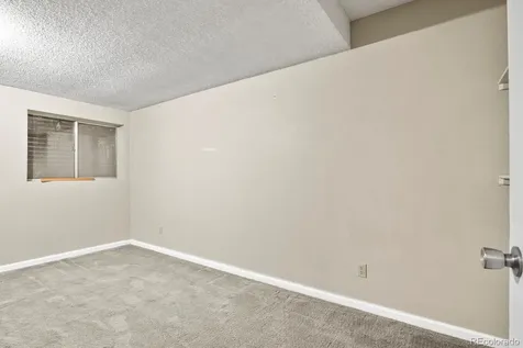 4290 S Mobile Circle Aurora CO 80013