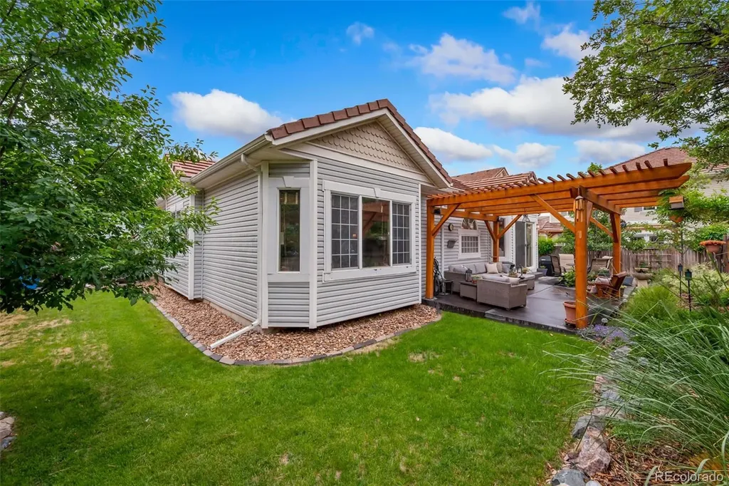 11825 Helena Street Commerce City CO 80022