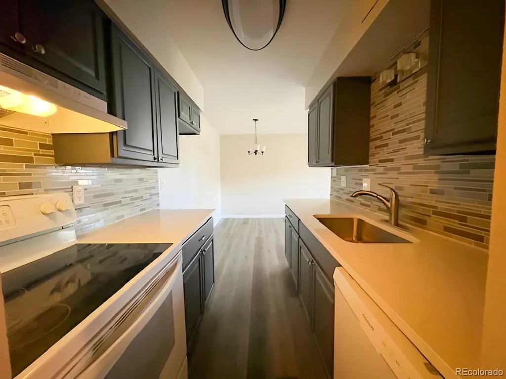 7615 E Quincy Avenue Denver CO 80237