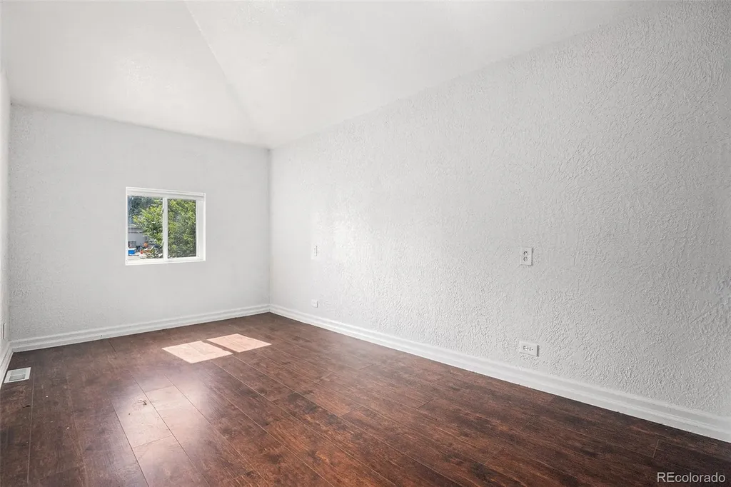 1764 Oswego Street Aurora CO 80010