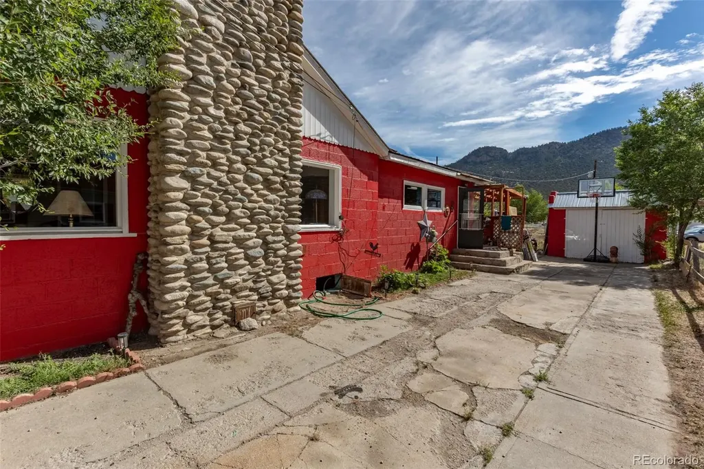213 N Colorado Avenue Buena Vista CO 81211