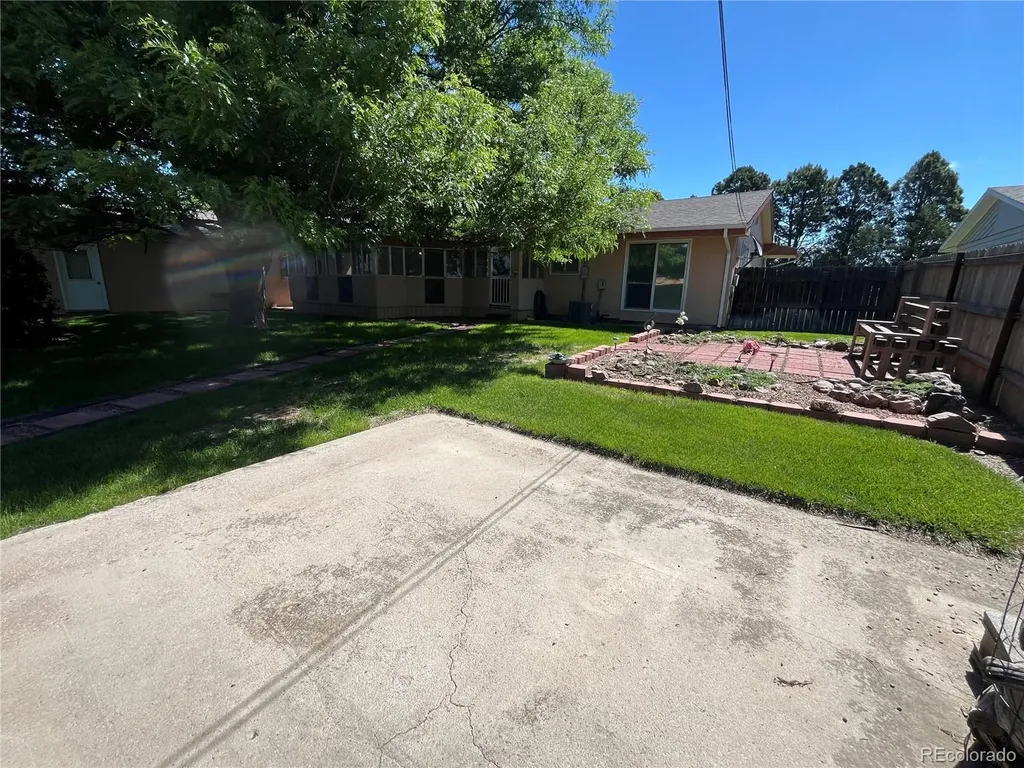 265 Hollowell Street Burlington CO 80807