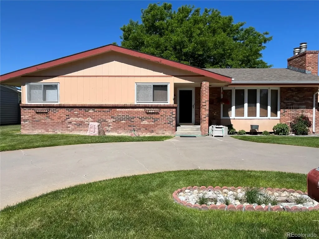265 Hollowell Street Burlington CO 80807