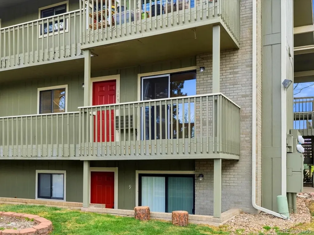 695 Manhattan Drive Boulder CO 80303