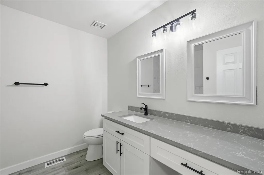 18171 E Crestridge Drive Centennial CO 80015