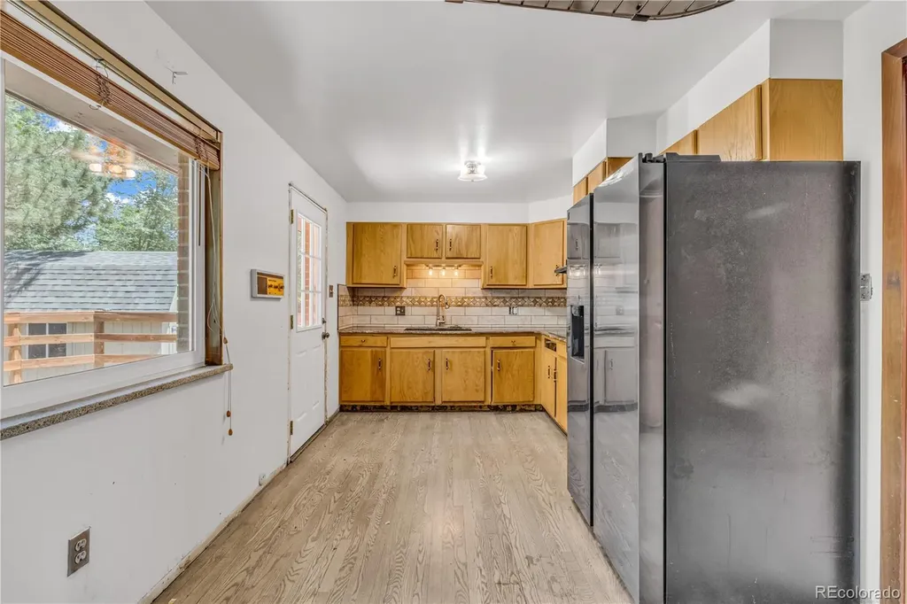 4391 Dixon Drive Westminster CO 80031