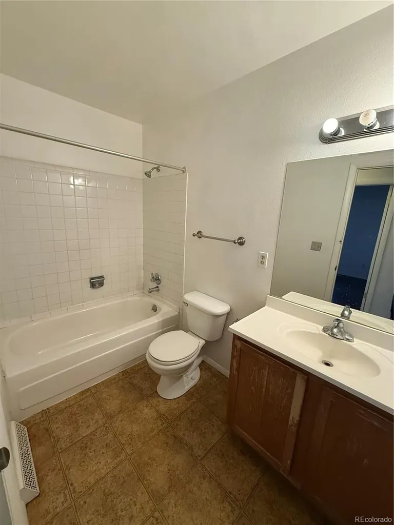 12076 E Montana Place Aurora CO 80012