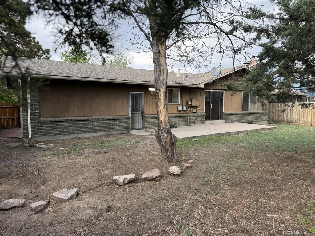 12076 E Montana Place Aurora CO 80012