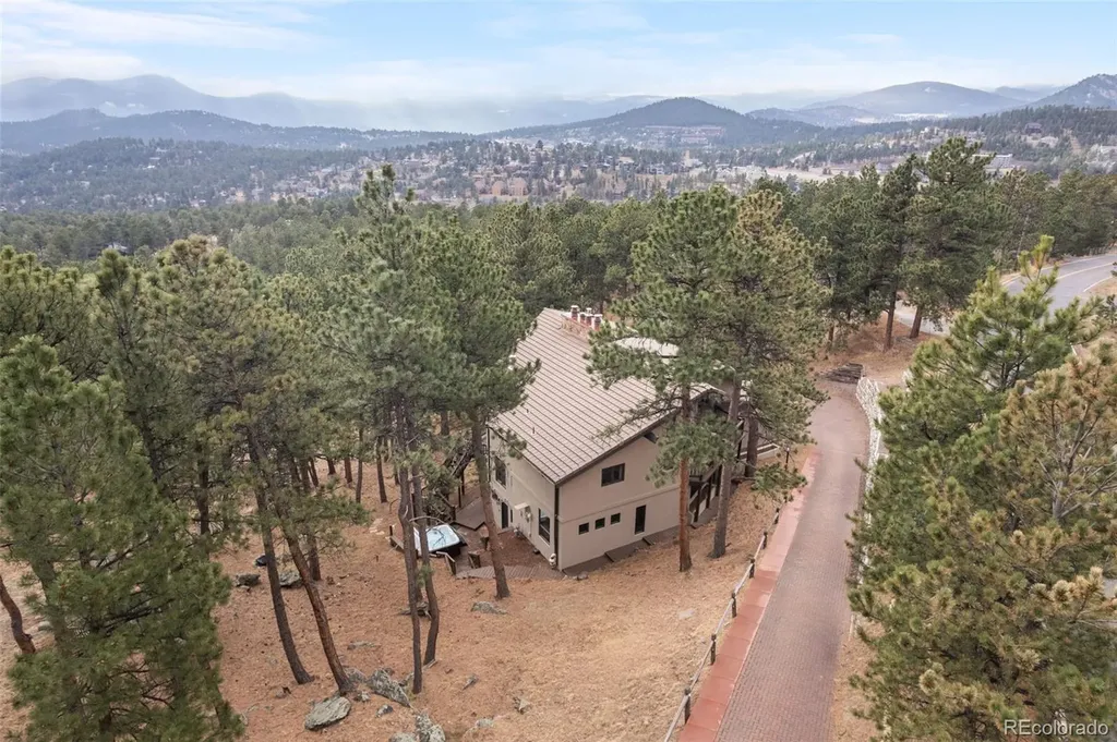 2736 Hiwan Drive Evergreen CO 80439