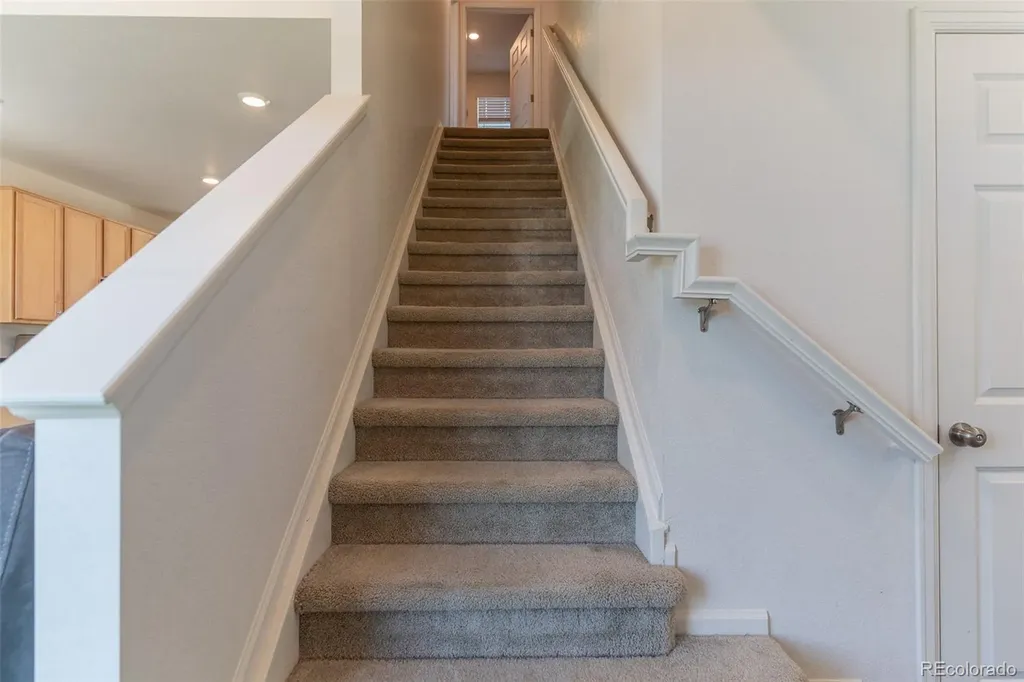 211 S Oak Hill Street Aurora CO 80018