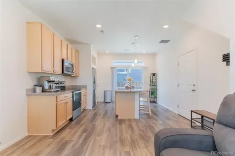211 S Oak Hill Street Aurora CO 80018