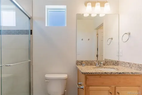 211 S Oak Hill Street Aurora CO 80018