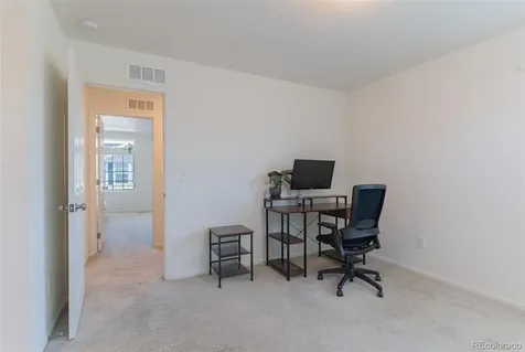 211 S Oak Hill Street Aurora CO 80018