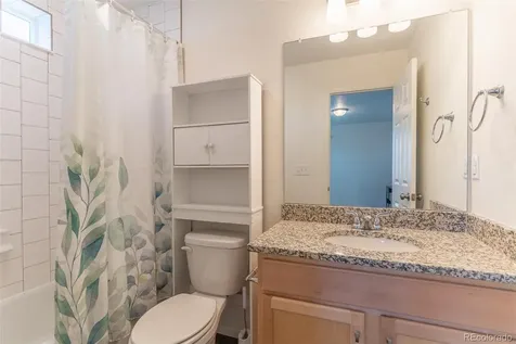 211 S Oak Hill Street Aurora CO 80018