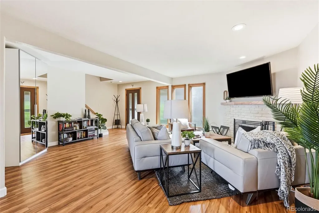 6846 Surrey Trail Littleton CO 80125