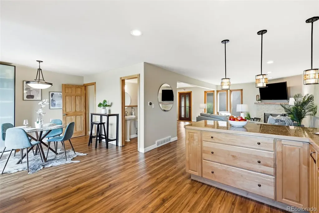 6846 Surrey Trail Littleton CO 80125