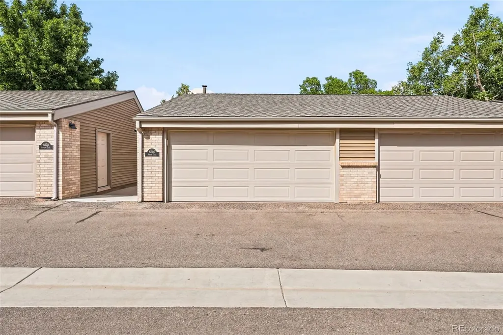 6846 Surrey Trail Littleton CO 80125
