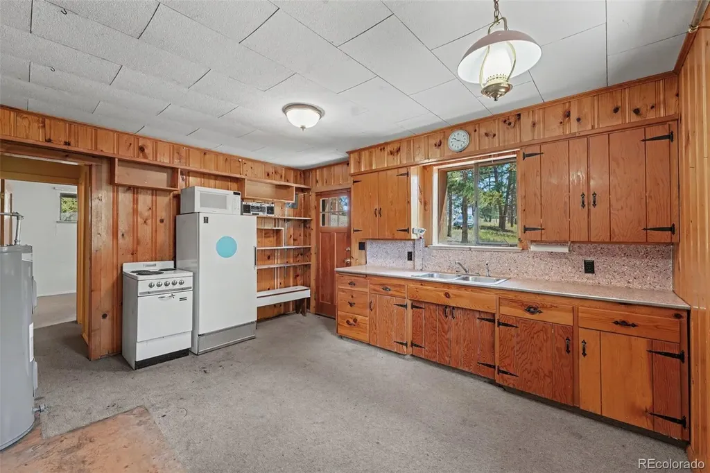 23300 Pleasant Park Road Conifer CO 80433