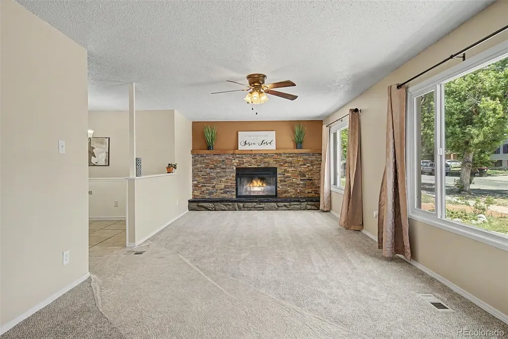 2 Arlen Street Colorado Springs CO 80909
