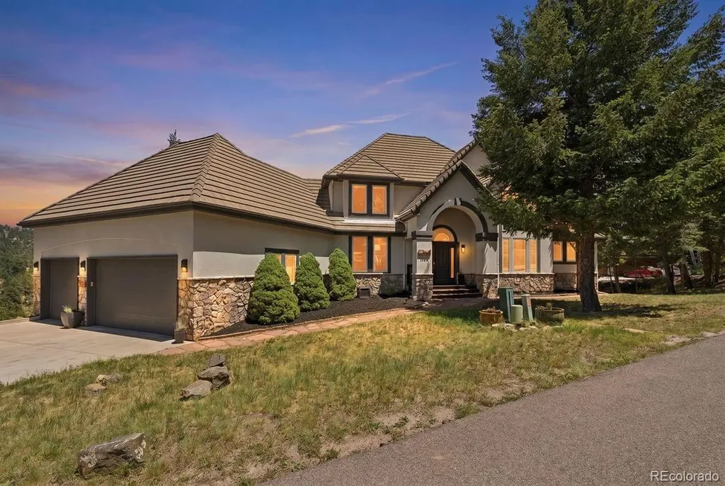 1544 Steamboat Court Evergreen CO 80439
