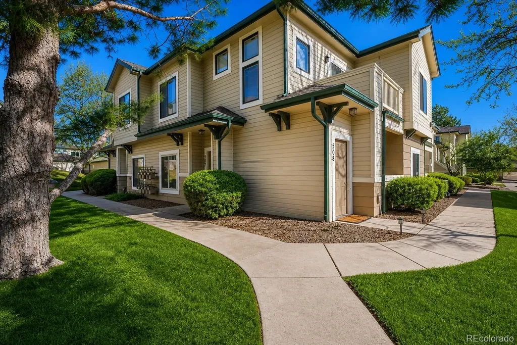 8707 E Florida Avenue Denver CO 80247